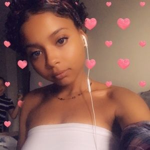 Meet your Posher, Carleen